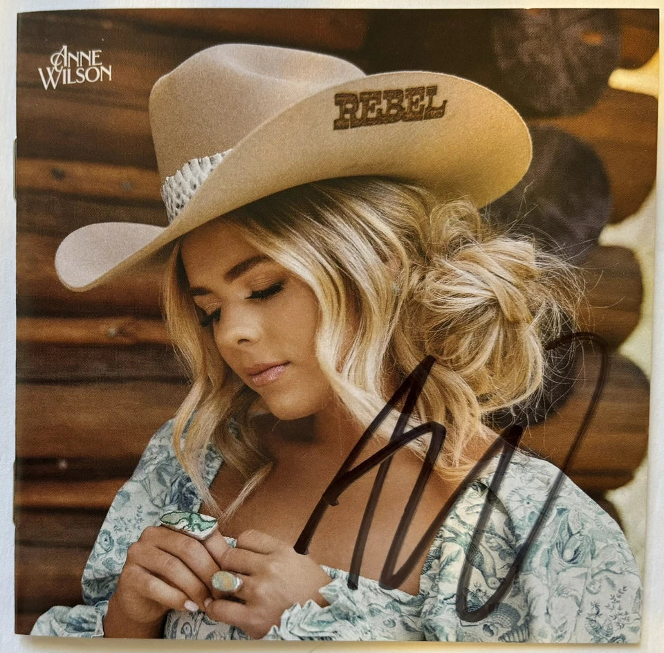 LOT of 4 Anne Wilson Autographed/Signed Rebel CD Booklets Exclusive Editions!