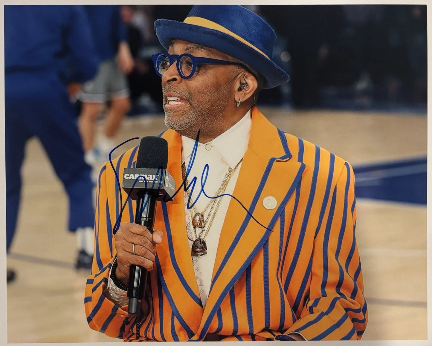 Spike Lee Autographed/Signed New York Knicks 8x10 Photo!